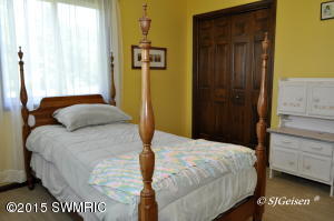 6425 N Whites Bridge Rd, Belding, MI 48809 photo 23