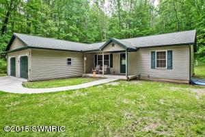 8347 Palmer Rd, Belding, MI 48809 photo 2
