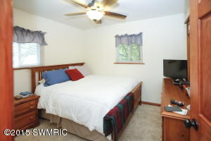 93 Fortune Rd, Springfield, MI 49037 photo 10