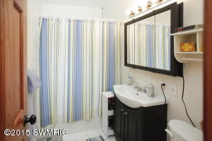 93 Fortune Rd, Springfield, MI 49037 photo 13