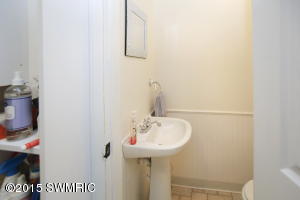 93 Fortune Rd, Springfield, MI 49037 photo 15