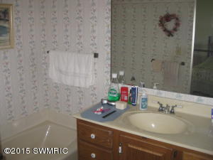7535 Anthony St, Whitehall, MI 49461 photo 12