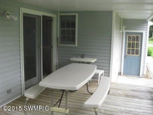 7535 Anthony St, Whitehall, MI 49461 photo 9
