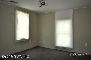 4972 N Whites Bridge Rd, Belding, MI 48809 photo 11