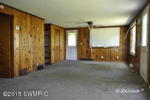 4972 N Whites Bridge Rd, Belding, MI 48809 photo 7