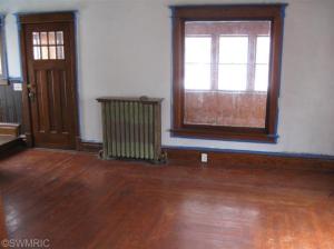 317 S Constantine St, Three Rivers, MI 49093 photo 4