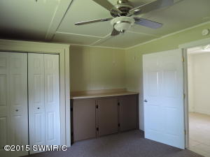 802 N Main St, Plainwell, MI 49080 photo 31