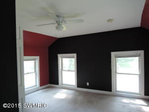 802 N Main St, Plainwell, MI 49080 photo 18