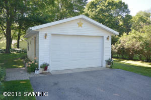 16188 Cherry, Gobles, MI 49055 photo 24