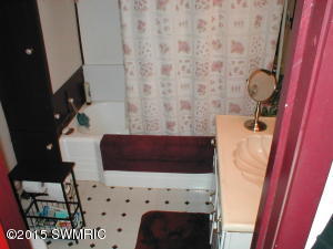 1069 Coolidge St, Conklin, MI 49403 photo 11