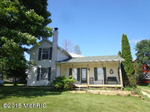 3217 Graff Rd, Belding, MI 48809 photo 1