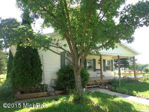 3217 Graff Rd, Belding, MI 48809 photo 5