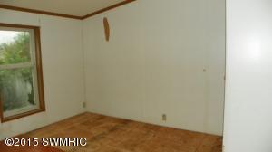 112 Peachtree St, Constantine, MI 49042 photo 9