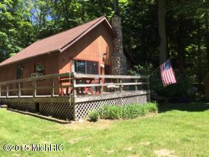 8993 Cove St, Hesperia, MI 49421 photo 1