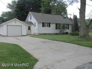 3641 Walnut, Buchanan, MI 49107 photo 1