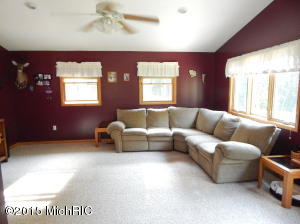 2247 E 40th St, White Cloud, MI 49349 photo 27