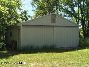 5215 E Baseline Rd, Hesperia, MI 49421 photo 3