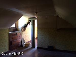5215 E Baseline Rd, Hesperia, MI 49421 photo 13
