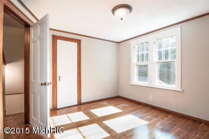 812 E Lewis St, Whitehall, MI 49461 photo 15