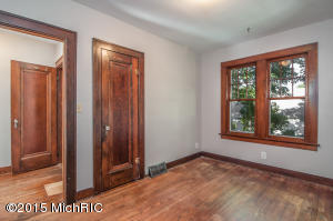 812 E Lewis St, Whitehall, MI 49461 photo 11