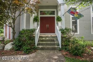 1035 Jacaranda Cir SE, Ada, MI 49301 photo 2