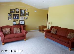 2844 White Tail Dr, Sidney, MI 48885 photo 8