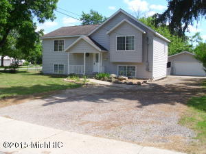 388 E Gardner St, Sparta, MI 49345 photo 1