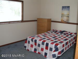 388 E Gardner St, Sparta, MI 49345 photo 18