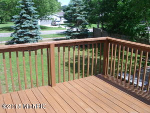 388 E Gardner St, Sparta, MI 49345 photo 6