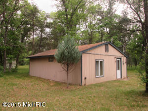 463 E 11 Mile Rd, Irons, MI 49644 photo 19