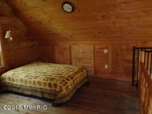 2409 E 8 Mile Rd, White Cloud, MI 49349 photo 11