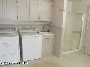 727 Forest St, Marshall, MI 49068 photo 18