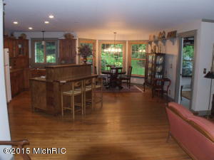 727 Forest St, Marshall, MI 49068 photo 6