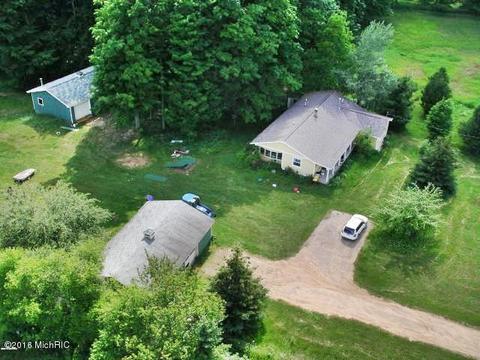 21571 Hulls Rd, Copemish, MI 49625 photo 1