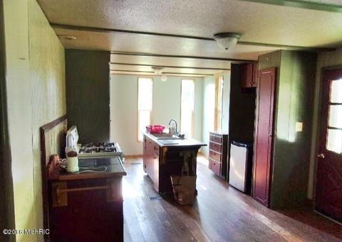 21571 Hulls Rd, Copemish, MI 49625 photo 14