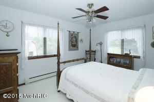 13985 E Drive Dr S, Marshall, MI 49068 photo 14