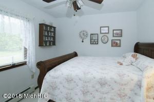 13985 E Drive Dr S, Marshall, MI 49068 photo 15