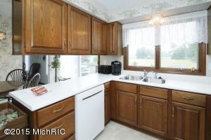 13985 E Drive Dr S, Marshall, MI 49068 photo 9
