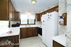 13985 E Drive Dr S, Marshall, MI 49068 photo 8