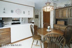 13985 E Drive Dr S, Marshall, MI 49068 photo 10