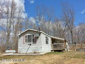 4522 E Van Buren, White Cloud, MI 49349 photo 12