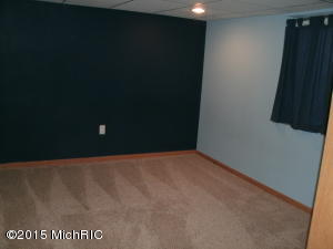 4075 Kay Dr, Dorr, MI 49323 photo 15