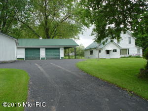 411 W Newaygo, White Cloud, MI 49349 photo 1