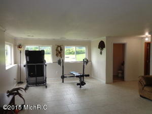 9045 Lemon Rd, Bancroft, MI 48414 photo 14