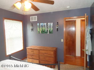 9045 Lemon Rd, Bancroft, MI 48414 photo 5