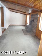 456 S Mcclelland Rd, White Cloud, MI 49349 photo 3