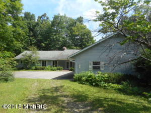 6701 Wabasis Rd NE, Belding, MI 48809 photo 3