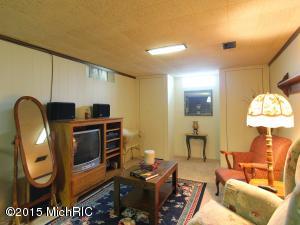 8461 Fulton St E, Ada, MI 49301 photo 23