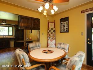 8461 Fulton St E, Ada, MI 49301 photo 11