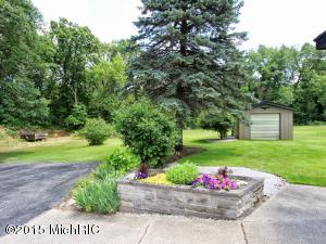 8461 Fulton St E, Ada, MI 49301 photo 27
